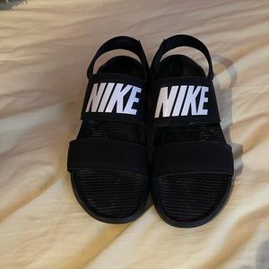 Women’s Nike